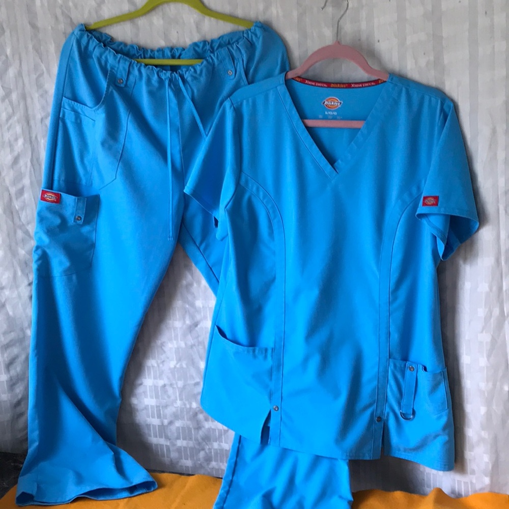 Dickies Xtreme Stretch Medical Uniform Blue Scrubs